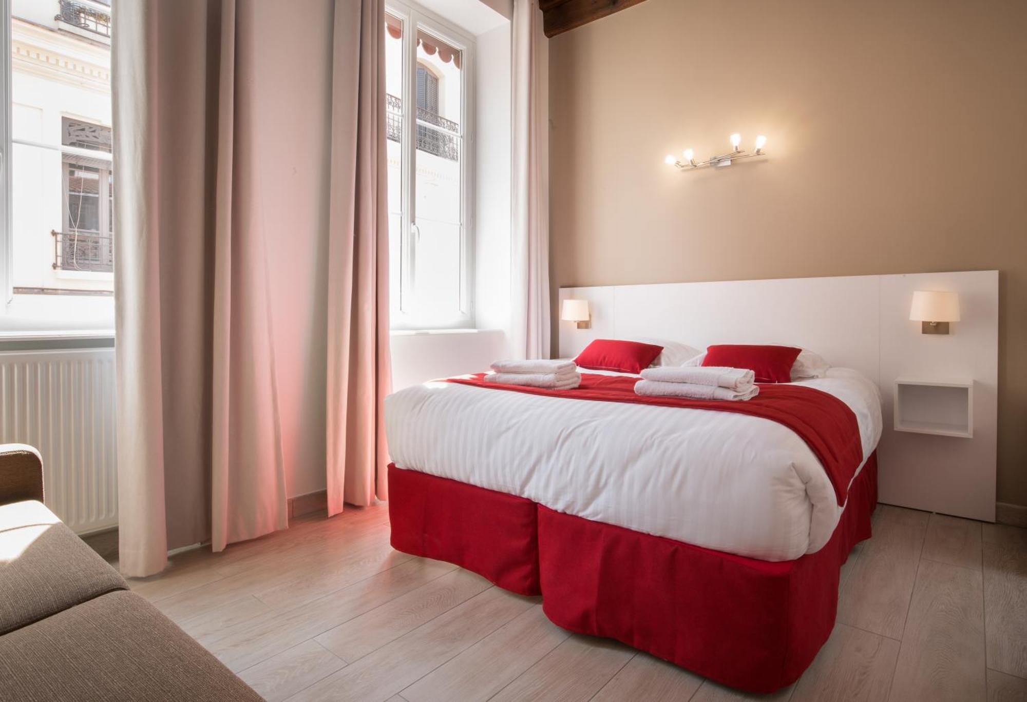 Lyon Cosy Stay ภายนอก รูปภาพ